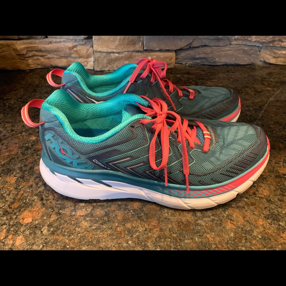 Hoka Clifton